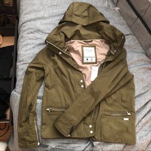 NWT: Abercrombie Green Water Resistant Jacket
